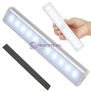 LED лампа с батерия за кухня и спалня