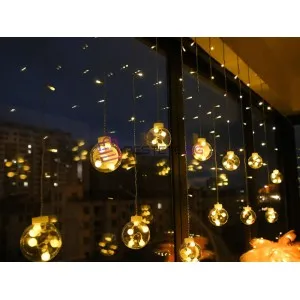 Светлинна завеса коледен гирлянд топки 138 LED